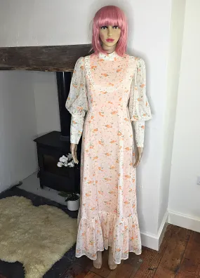 70s vintage prairie dress, maxi length with delicate rose print