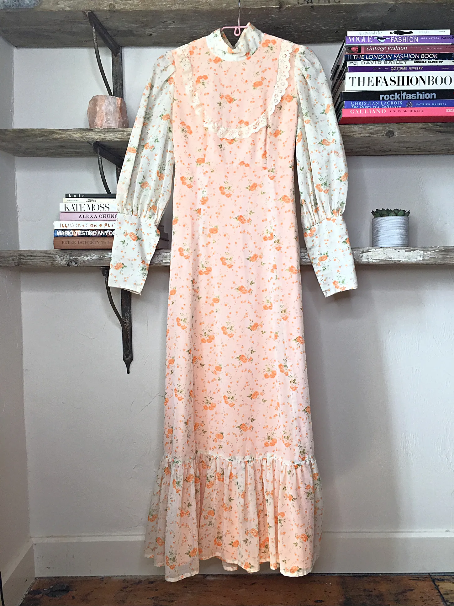 70s vintage prairie dress, maxi length with delicate rose print