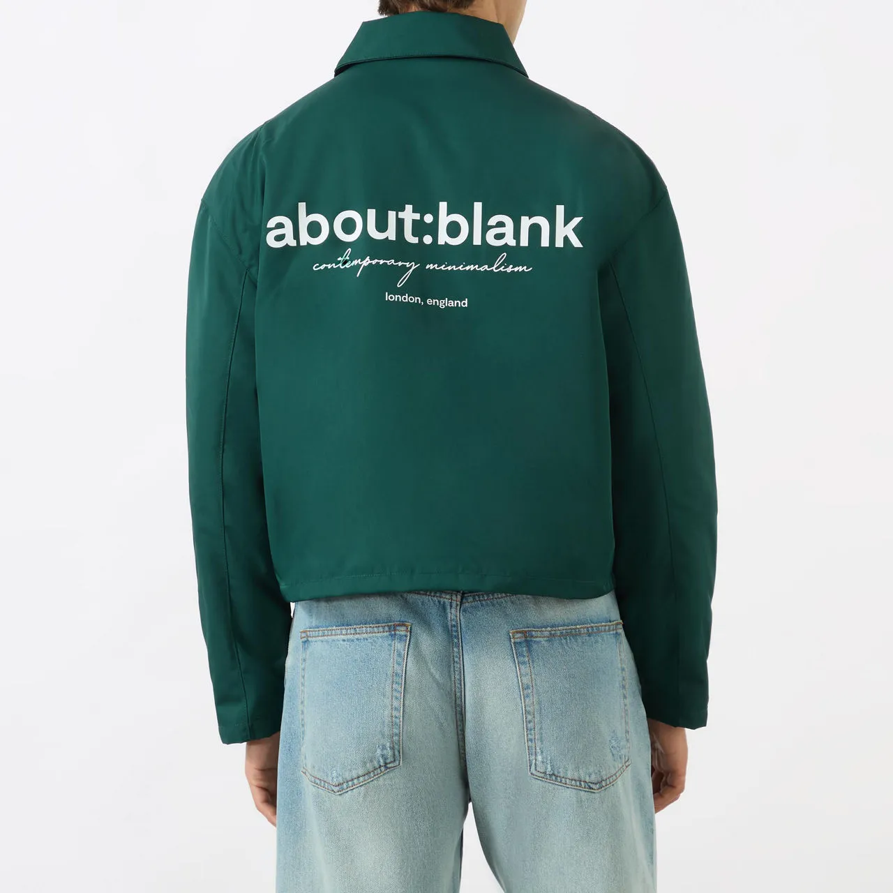 ABOUT:BLANK Logo Cropped Jacket - Green