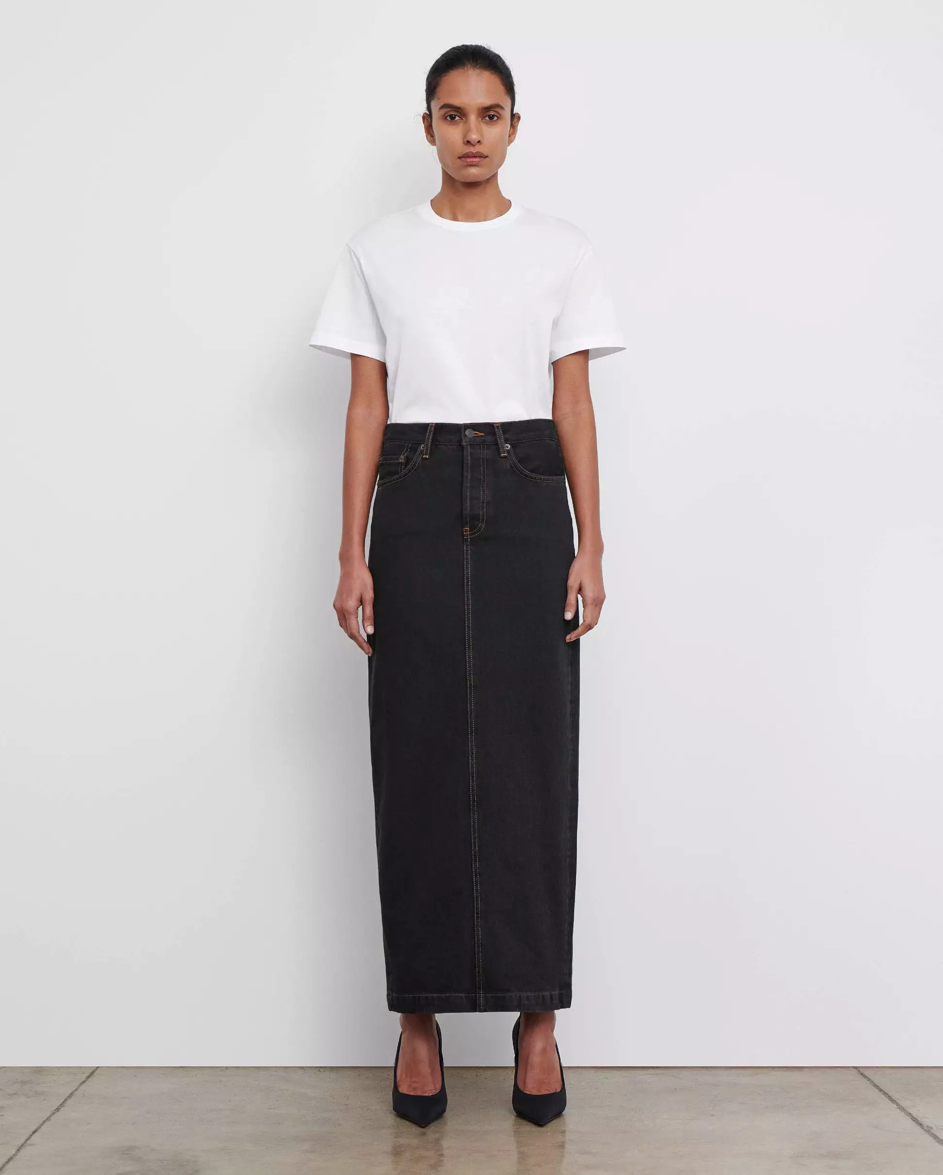 DENIM COLUMN SKIRT / BLACK