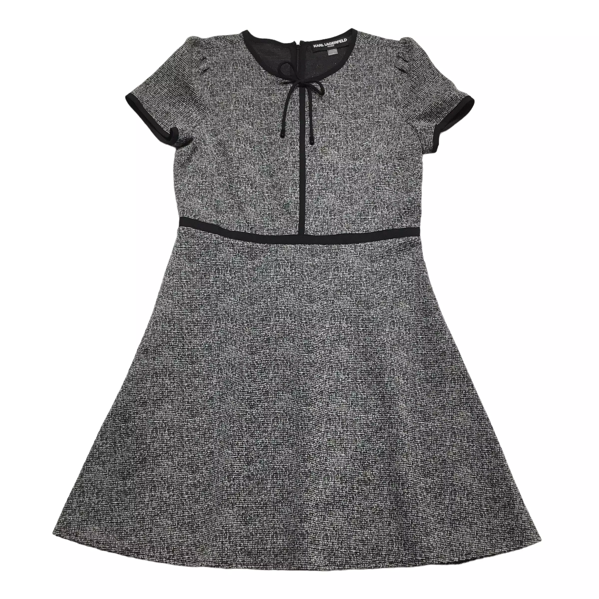 Dress Casual Short By Karl Lagerfeld  Size: 12