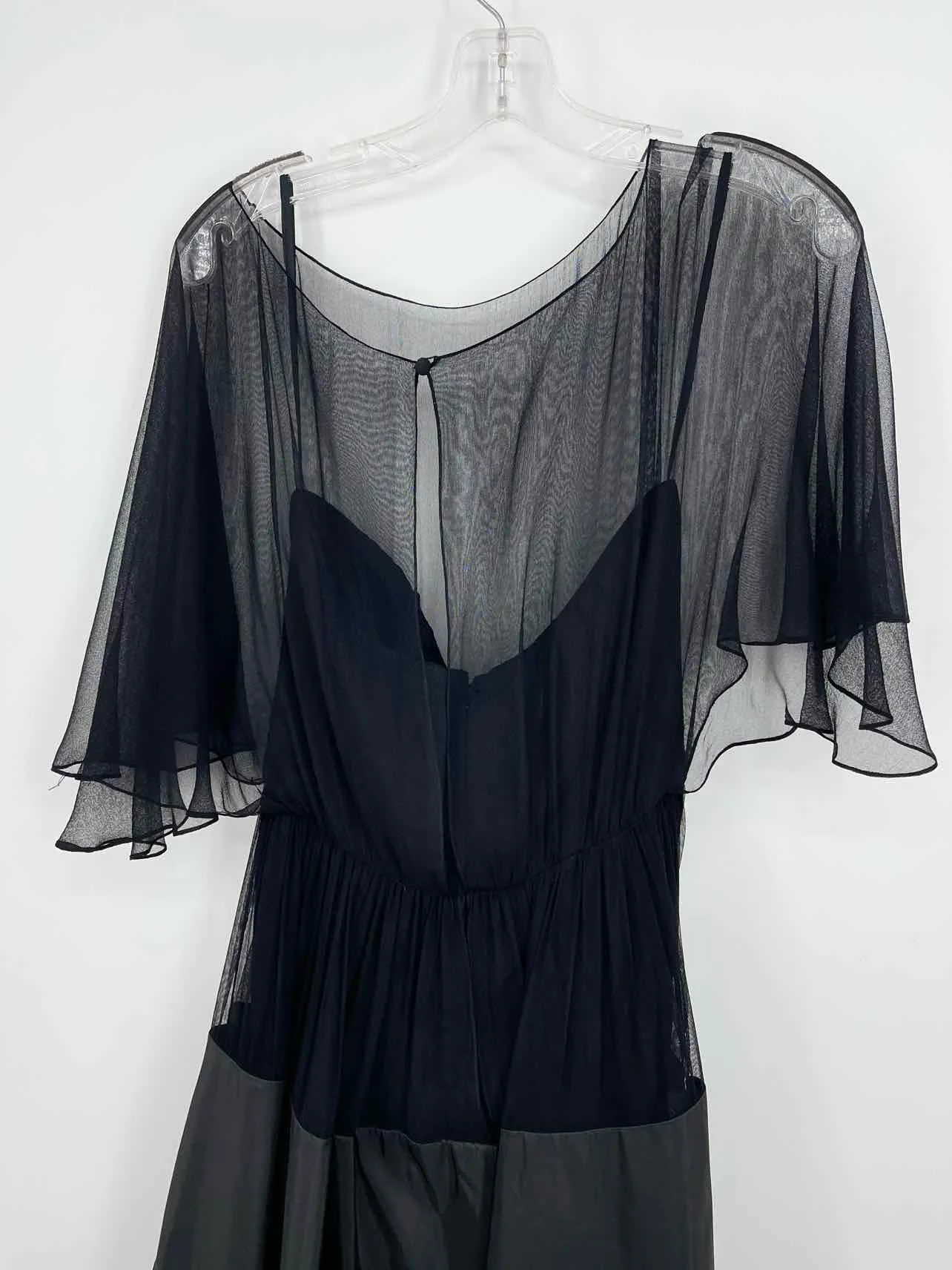 Size S ? Black Solid Vintage Dress