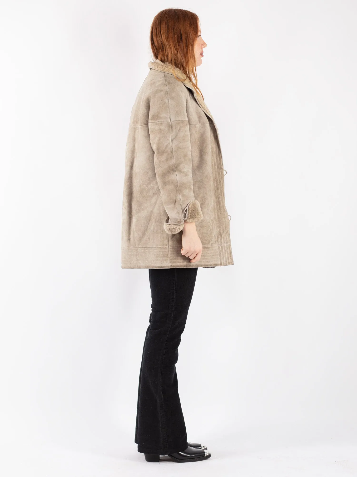 Vintage 70's Women Sheepskin Coat in Beige