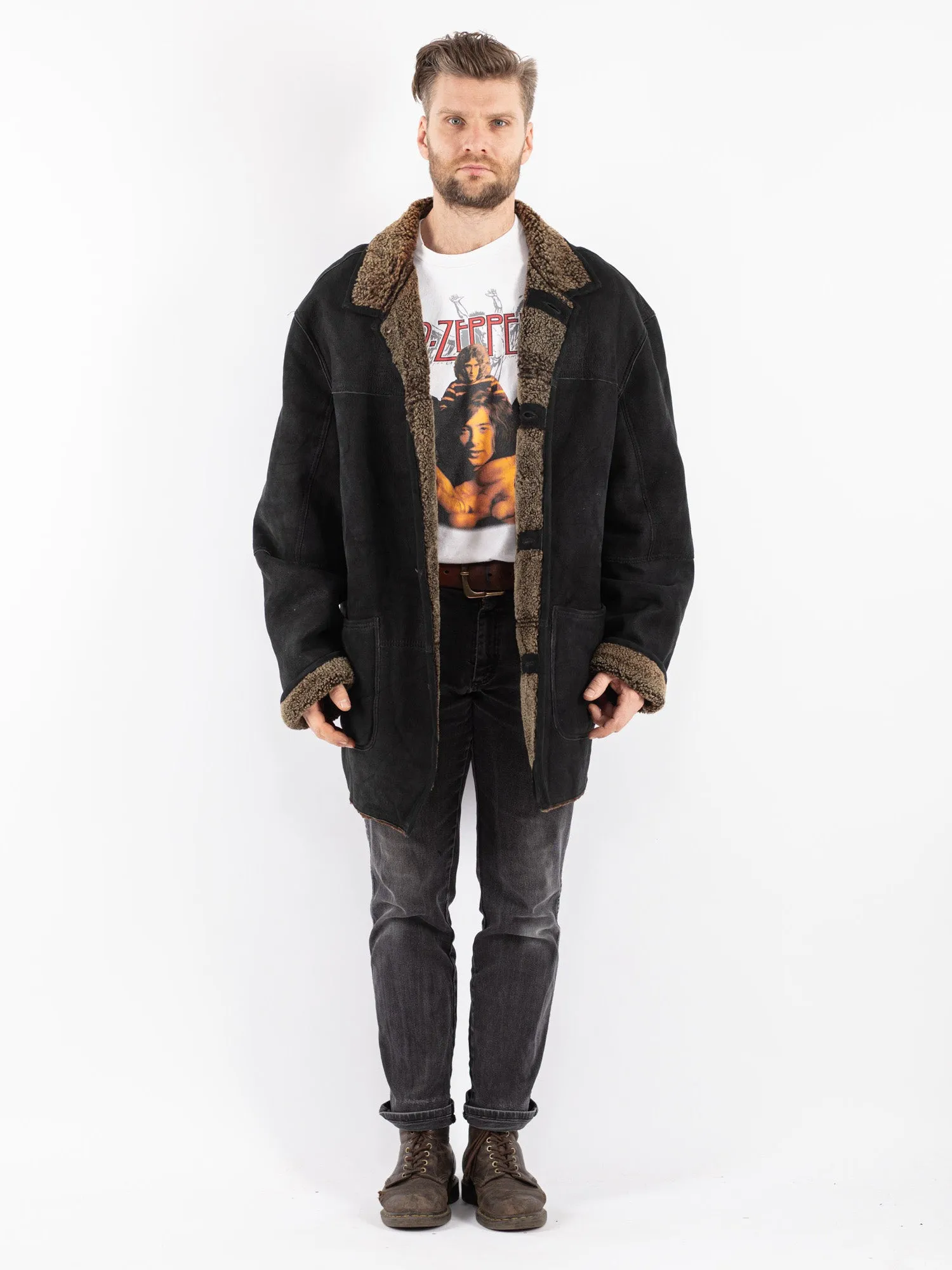 Vintage 90's Men Oversized Sheepskin Coat in Black