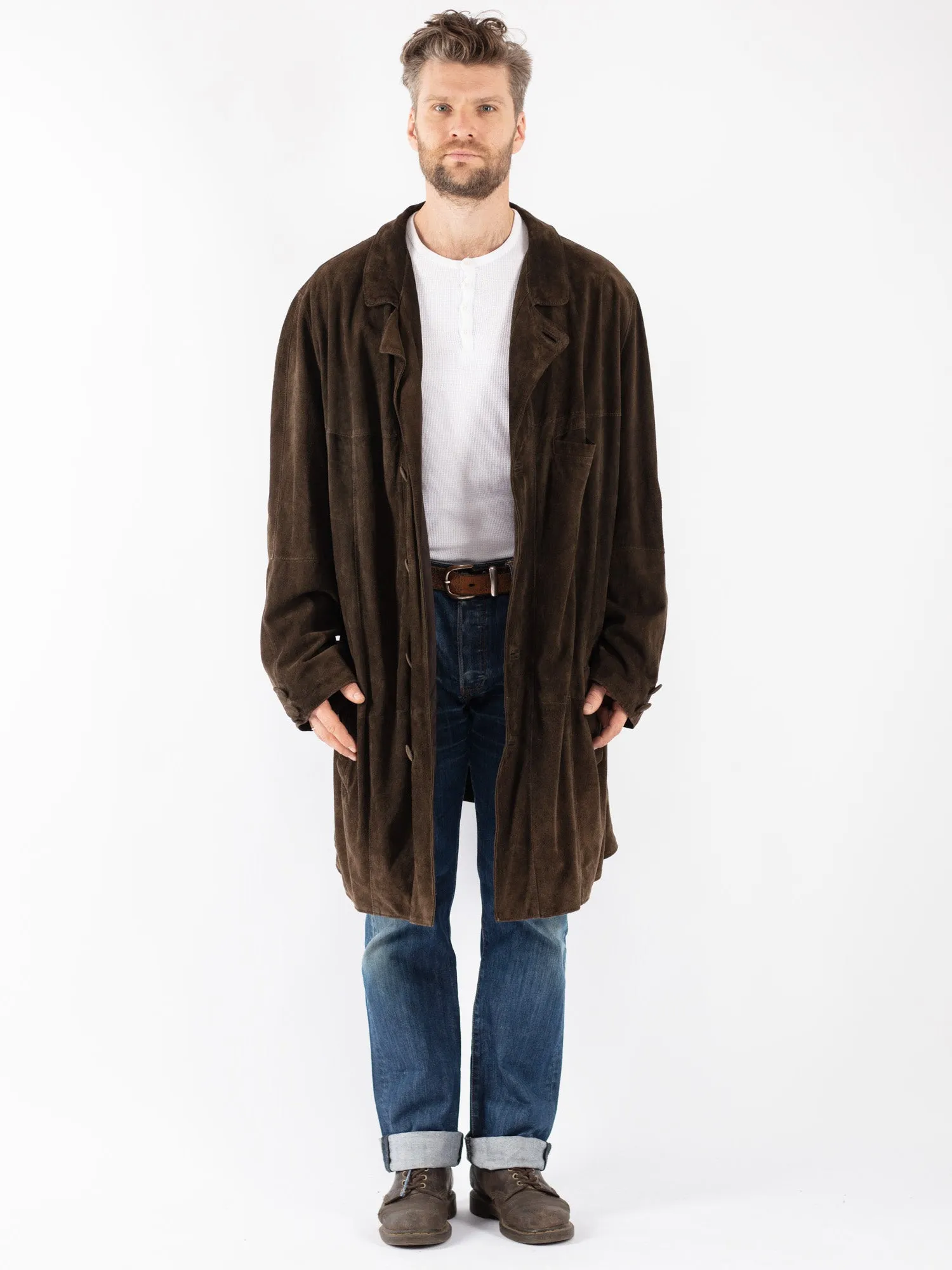 Vintage 90's Men Oversized Suede Coat in Brown