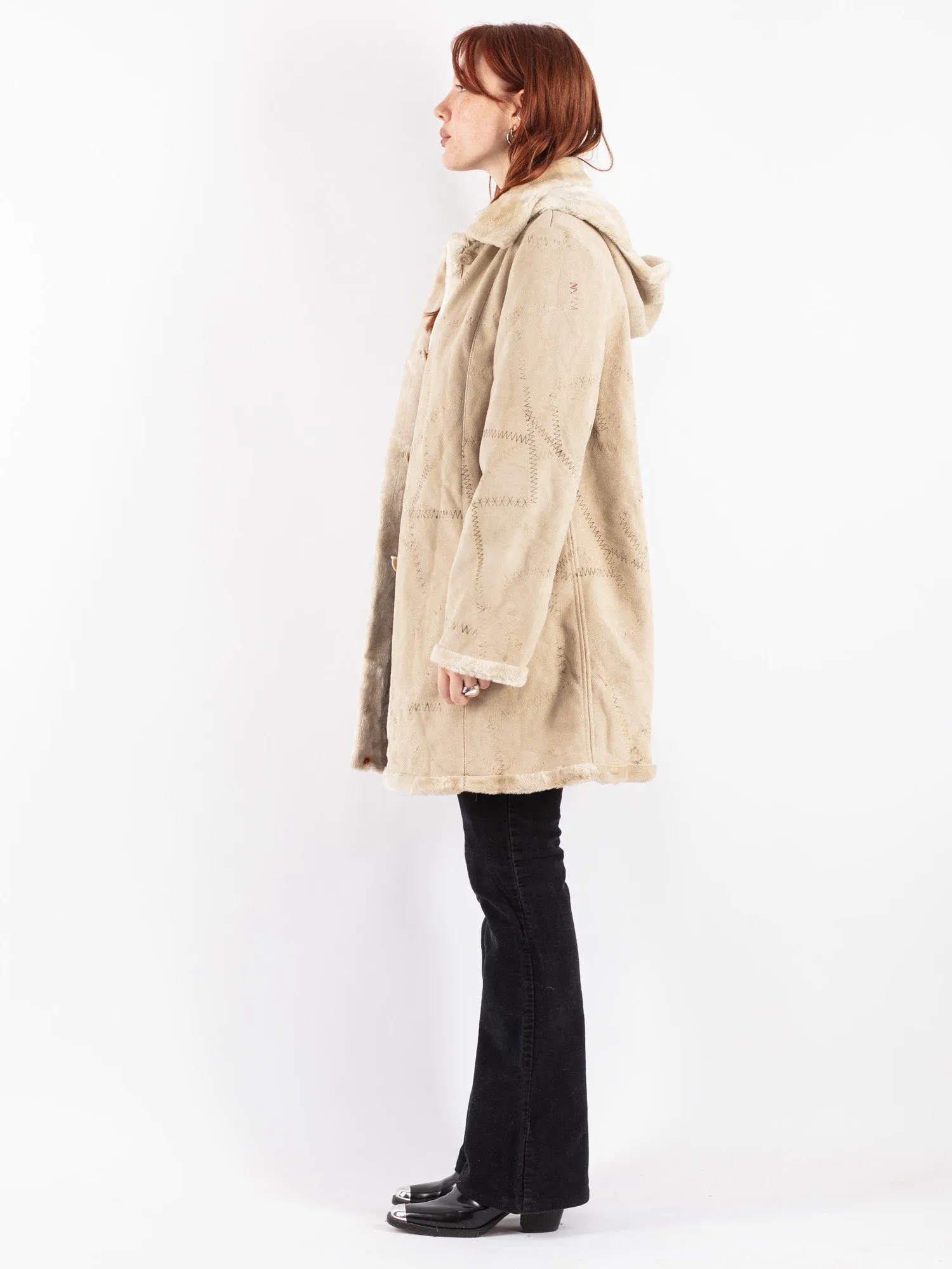 Vintage 90's Women Hooded Sherpa Coat in Beige