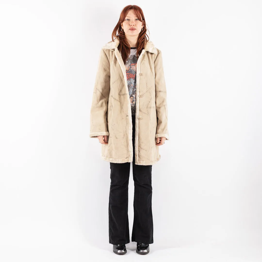 Vintage 90's Women Hooded Sherpa Coat in Beige